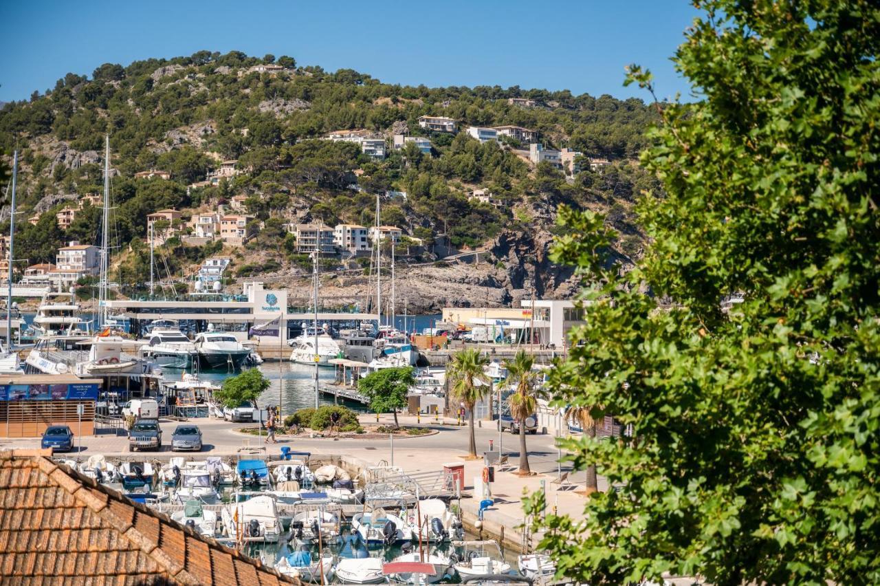 Seafront Apartment In Port Soller Port De Soller Exterior photo